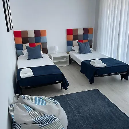 Riverside / House With Pool - Aroeira * Charneca (Setubal)